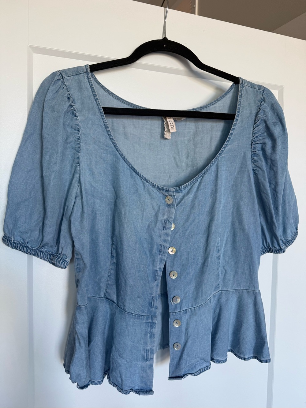 Light Blue Button-Front Peplum Top - Picture 4 of 4